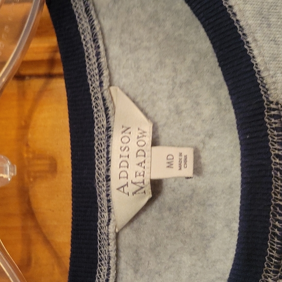 Addison Meadow Lounge Shirt Size Medium - Picture 2 of 3